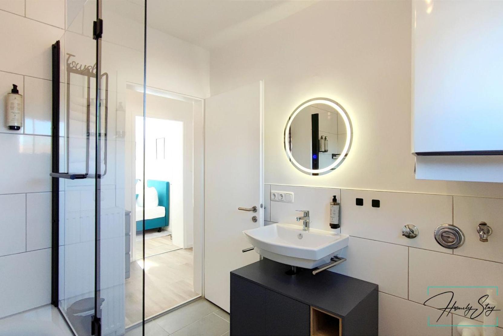 Homely Stay - Urban Oasis Apartments Moosburg an der Isar Exterior foto